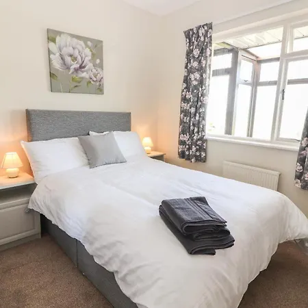 Shannon View * Nenagh